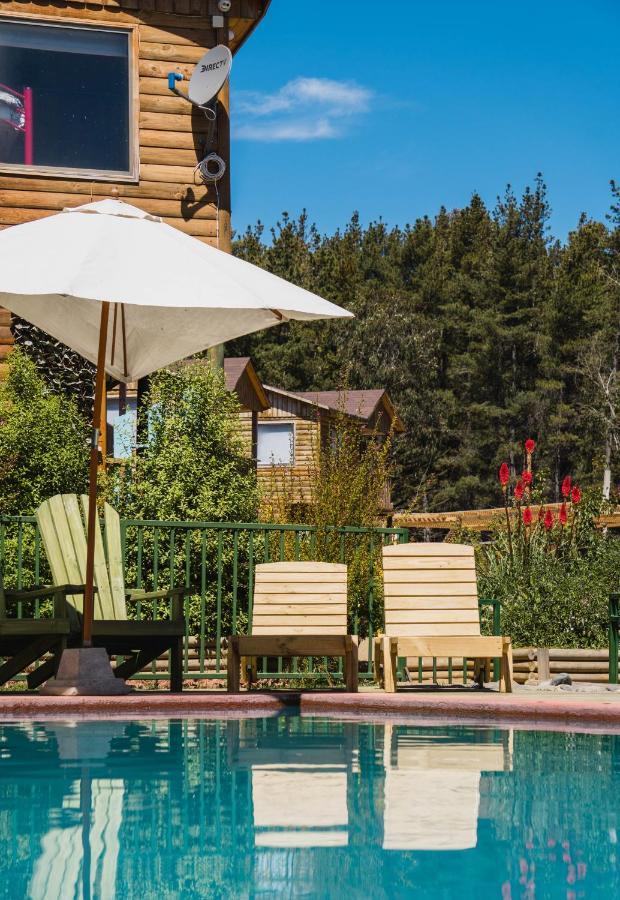 En Con Parrilla, Fogon, Piscina Y Bosque Casa de férias *